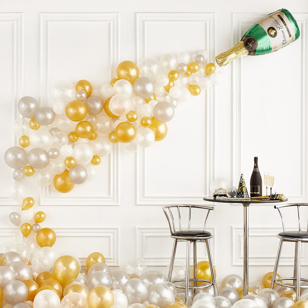 Diamond Ring Balloon – Ships Same Day, Perfect for Bridal & Valentine’s Decor